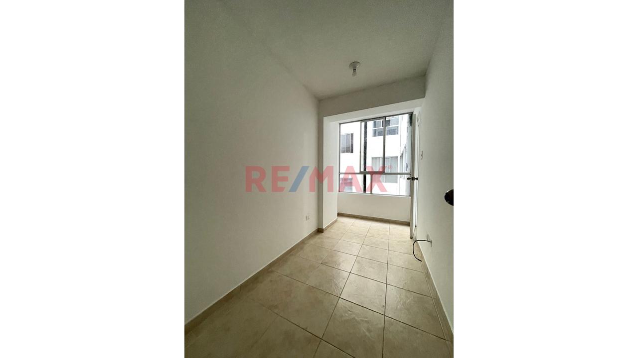 Amplio Duplex En Venta En Barrio Medico - 13