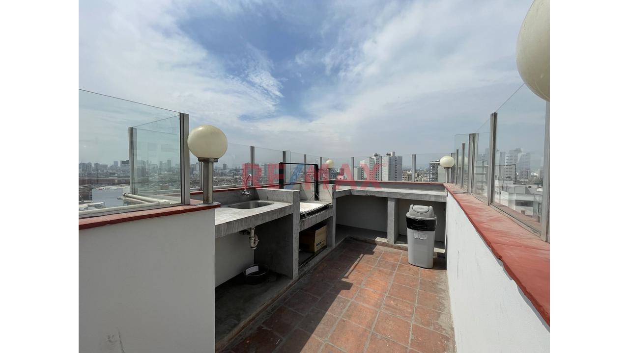 Amplio Duplex En Venta En Barrio Medico - 18