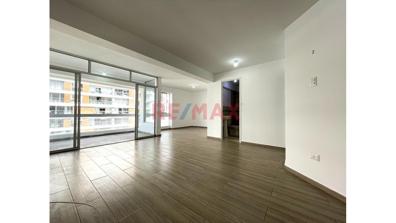 Amplio Duplex En Venta En Barrio Medico - 3