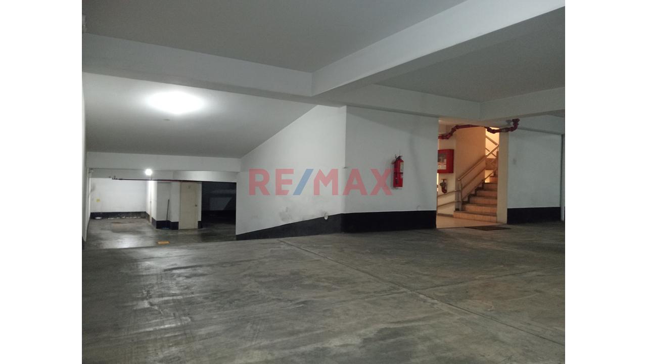 Amplio Duplex En Venta En Barrio Medico - 21