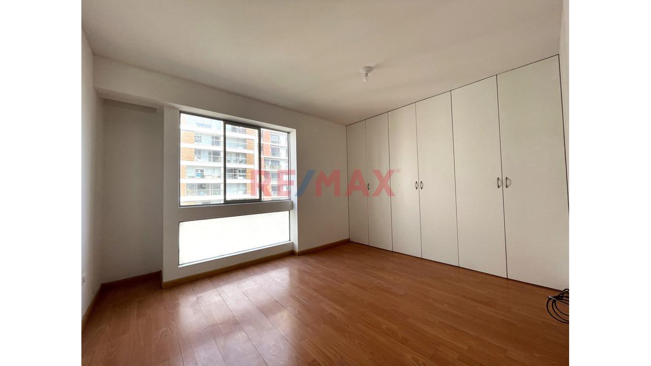 Amplio Duplex En Venta En Barrio Medico - 8