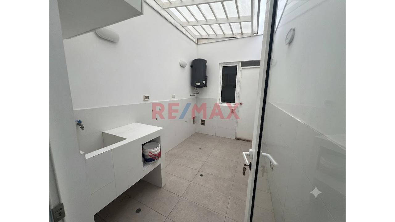 Exclusivo Dúplex En Chacarilla Del Estanque: Elegancia, Confort Y Ubicación Privilegiada — foto 12