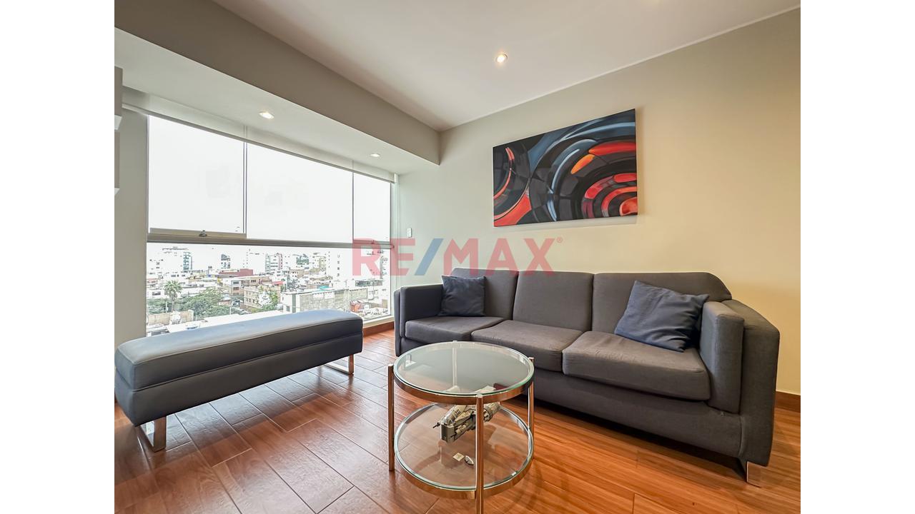 Funcional Departamento En La Mejor Zona De Surquillo — foto 4
