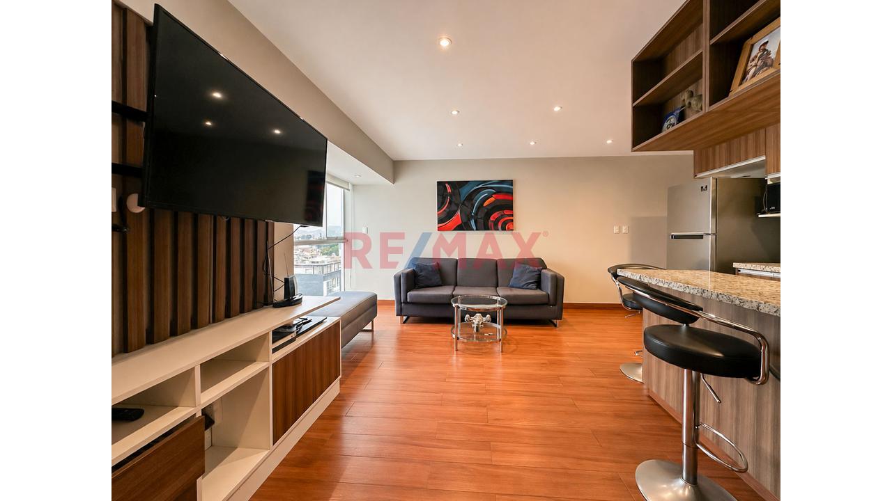 Funcional Departamento En La Mejor Zona De Surquillo — foto 3