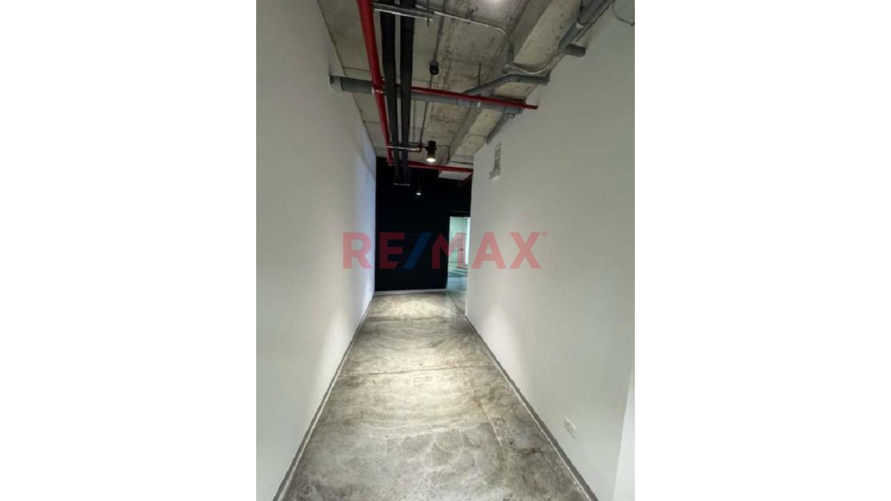 Se Alquila Moderna Oficina De 212 M2 En Magdalena, Con 3 Estacionamientos - 10