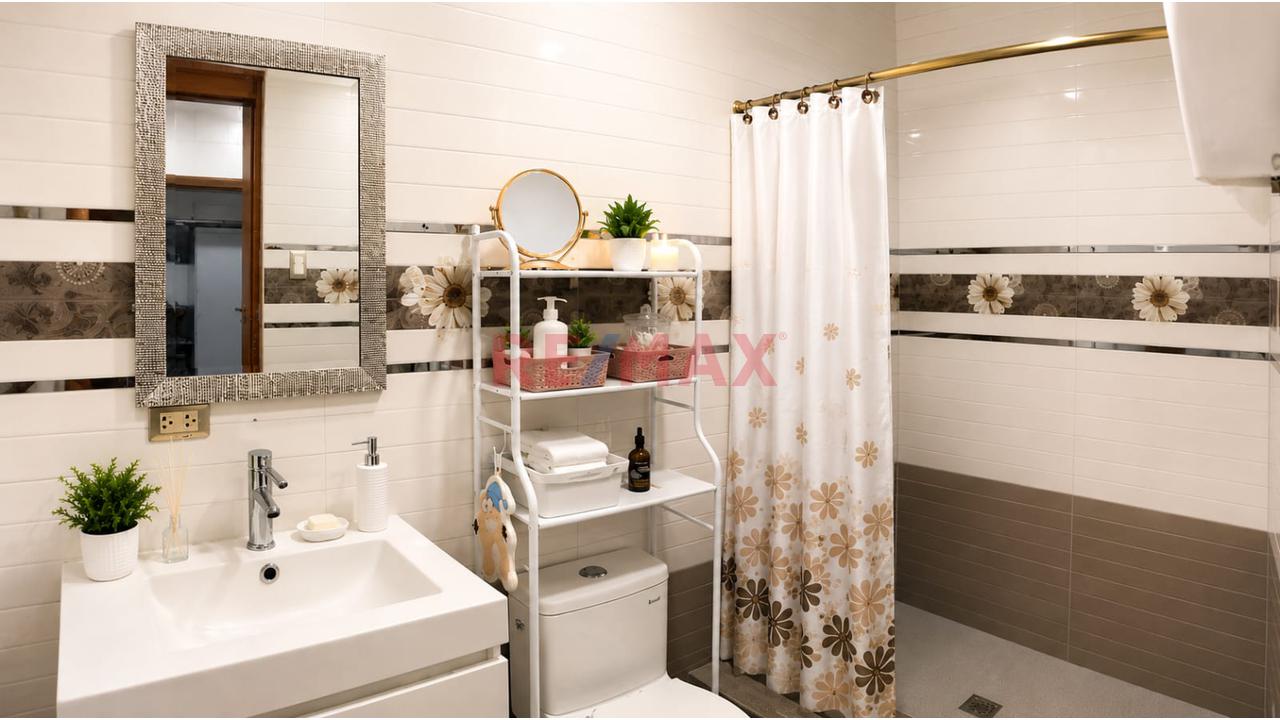 ¡En Venta Preciosa Casa De 4 Pisos  Con 2 Cocheras En Urb. Tomás Valle – Smp Limite Con Los Olivos! — foto 11