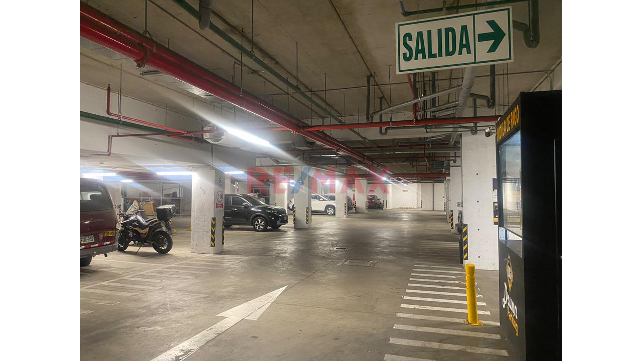 Venta De Local Comercial En Colonialmarket Cdra. 41 Av Oscar R. Benavides Bellavista Al Costado De Mall Plaza Bellavista - 20