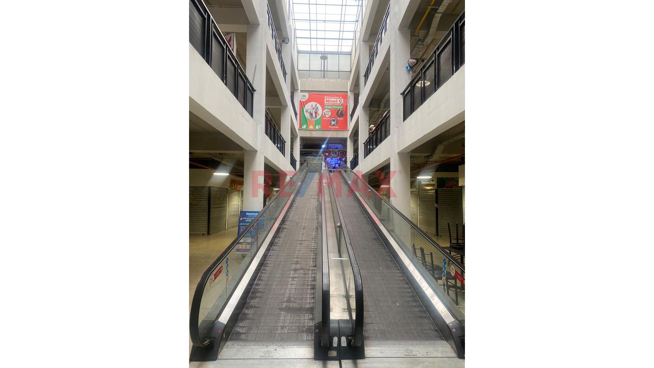 Venta De Local Comercial En Colonialmarket Cdra. 41 Av Oscar R. Benavides Bellavista Al Costado De Mall Plaza Bellavista - 15