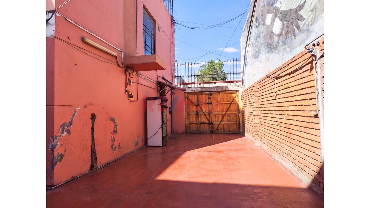 Venta De Casa En Zona Hotelera - 2