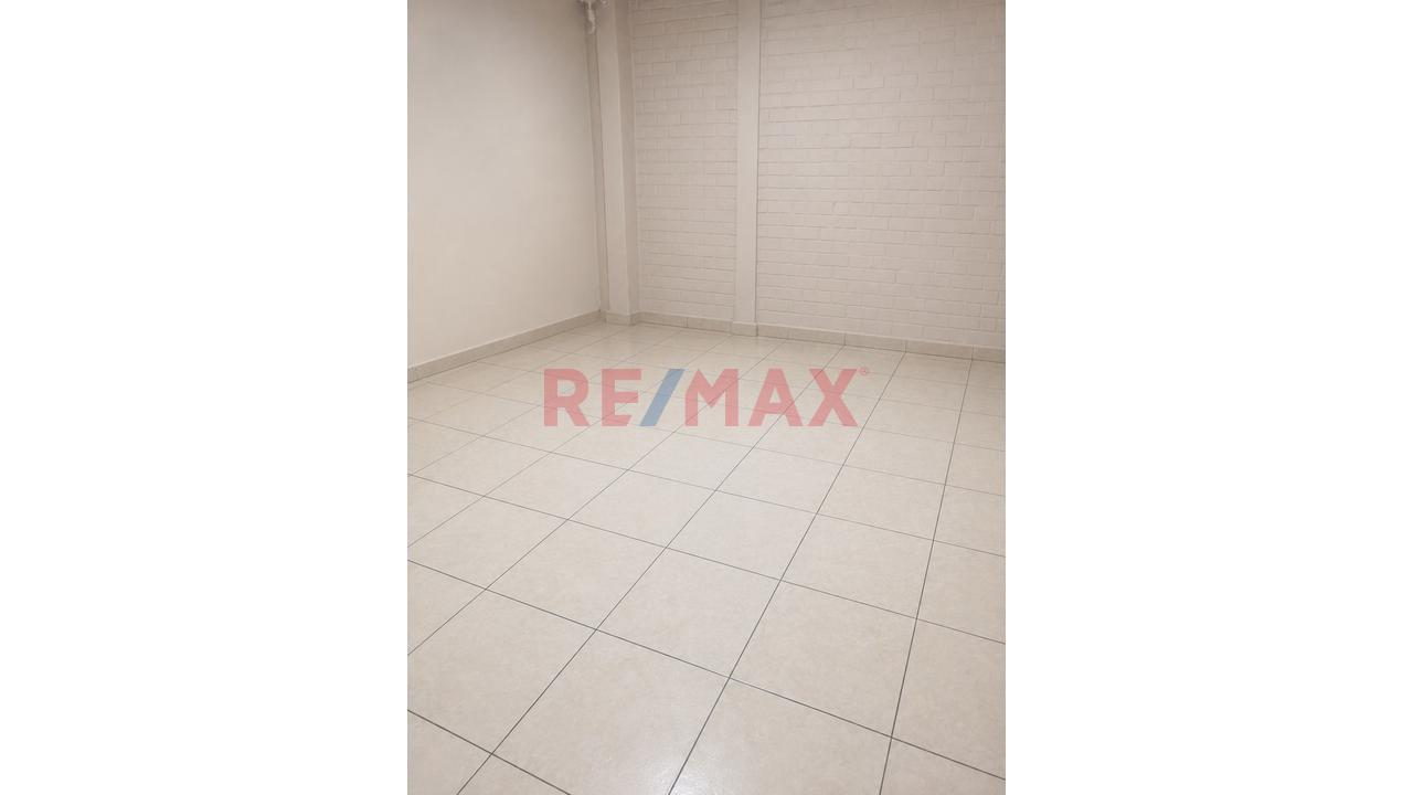 Vendo Local Comercial En Primer Piso De 105M² En La Fragata Sjl — foto 3