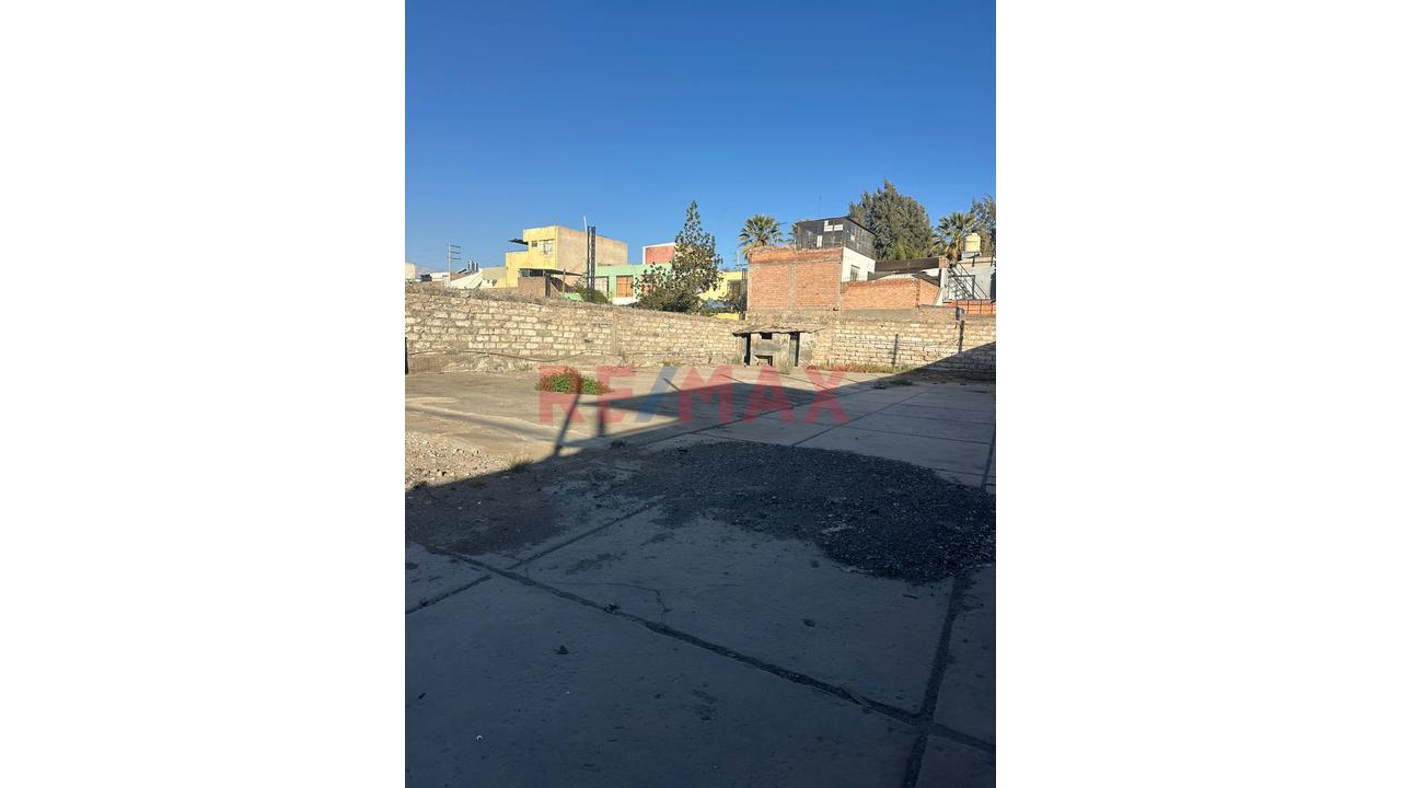 🏢 Terreno Comercial Frente Al Mercado El Palomar – 628 M² - 2
