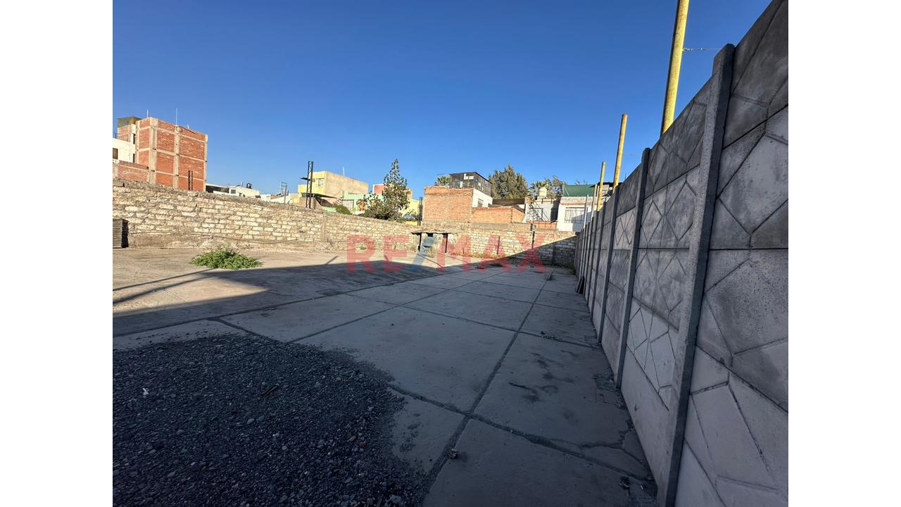 🏢 Terreno Comercial Frente Al Mercado El Palomar – 628 M² - 6