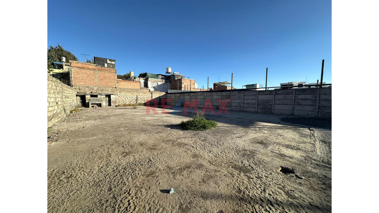 🏢 Terreno Comercial Frente Al Mercado El Palomar – 628 M² - 7