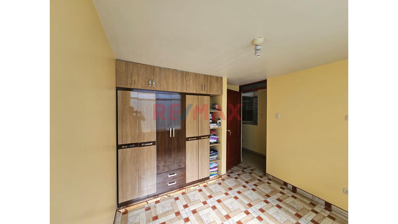 🏢 Edificio Multifamiliar En Venta En Miraflores | 4 Pisos + Azotea + Cochera - 12