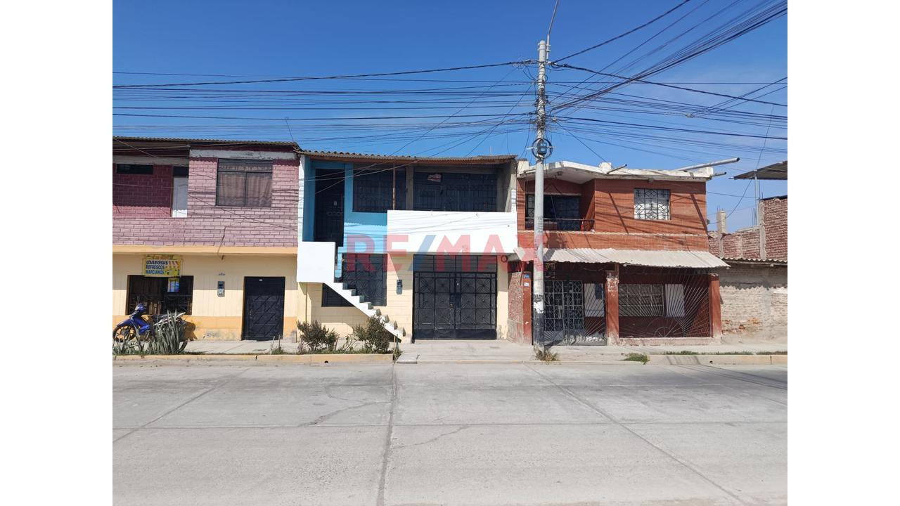 Venta Con Potencial Comercial – ¡Tu Hogar Y Tu Negocio En Un Solo Lugar! — foto 3