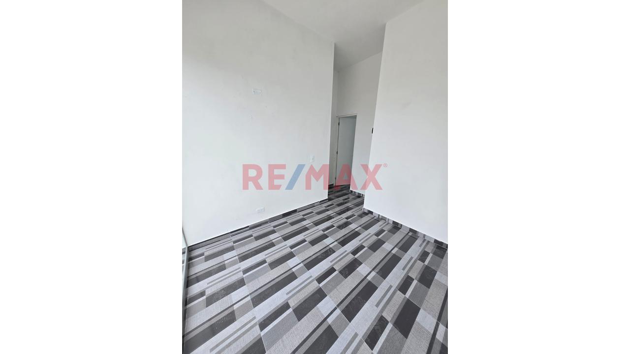 Alquiler De Local En Condominio - Oportunidad De Crecimiento Para Tu Negocio !! - 4