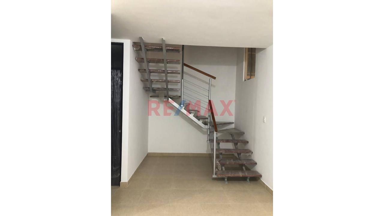 Alquiler De Dúplex  En Parque Del Chipe – Piura - 2