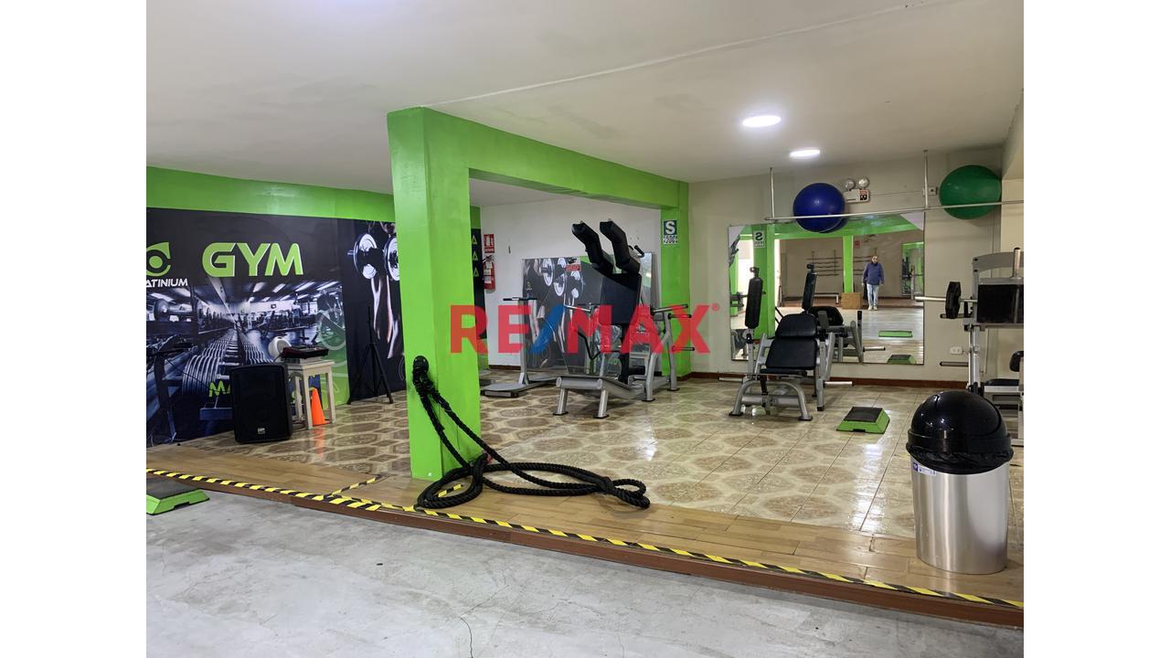 Local Comercial En Alquiler En El Callao - 3 Pisos