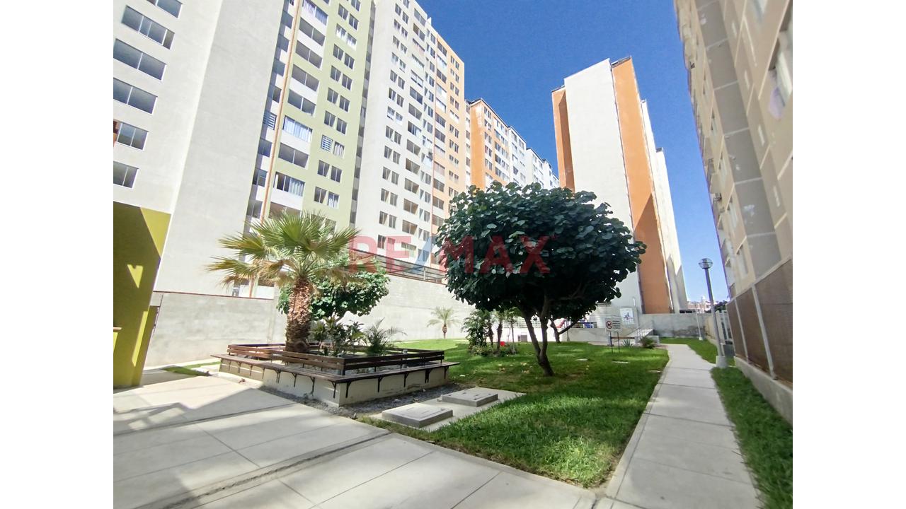 Alquiler De Departamento 1005- En Condominio Alameda Santa Ana - Con Ascensor — foto 2
