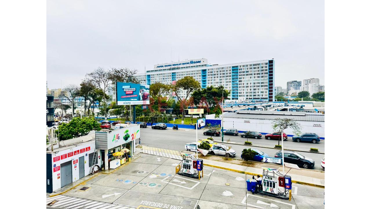 Venta De Departamento En Lince Limite Con Jesús María — foto 2