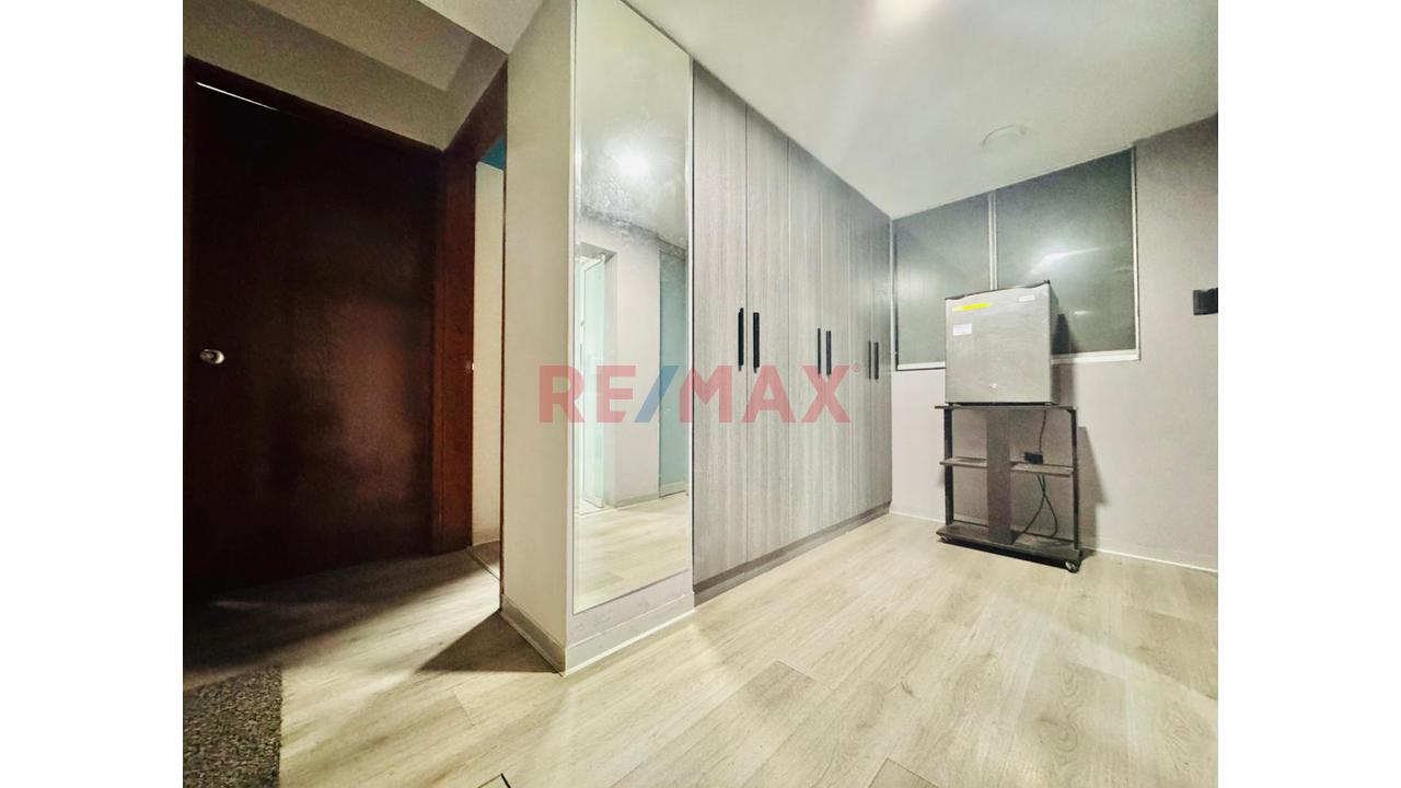Venta De Departamento En Lince Limite Con Jesús María — foto 15