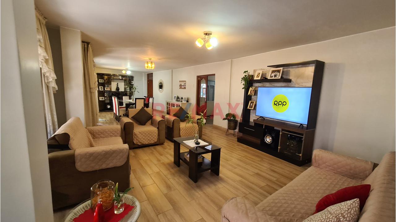 Se Vende Local Comercial Y Casa De 3 Pisos En La Venta Baja, Santiago – Ica - 12