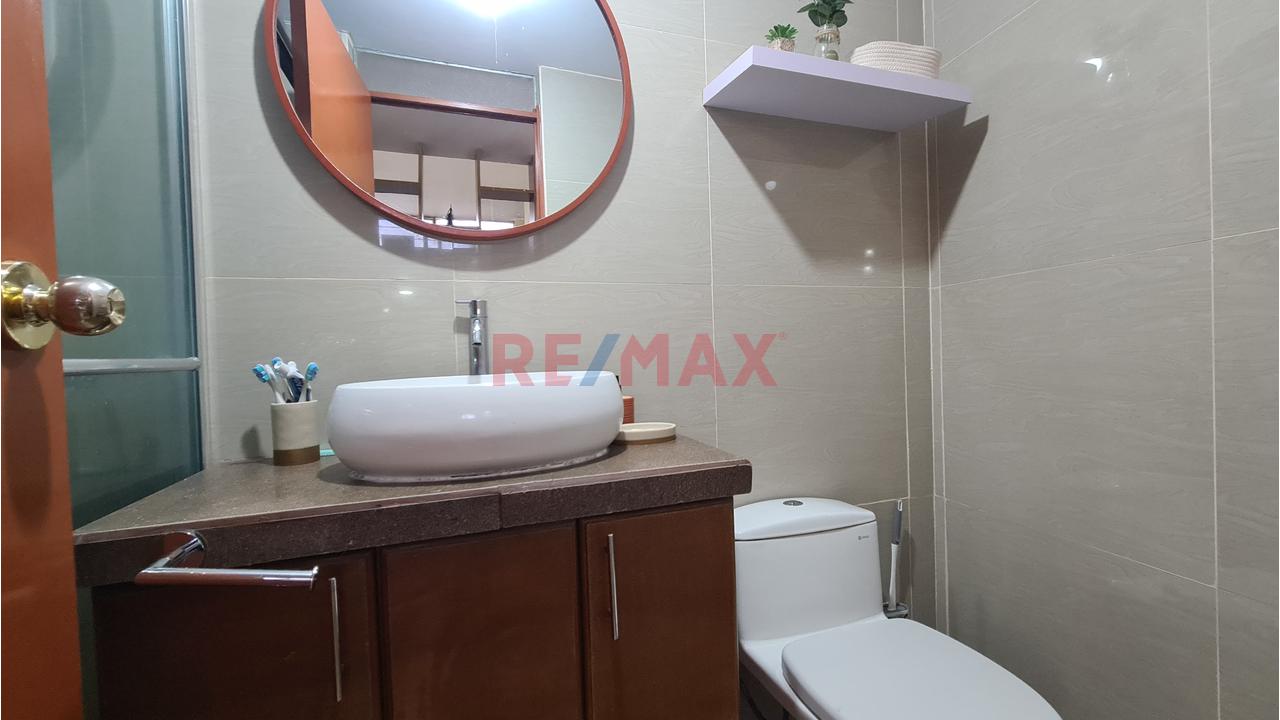Se Vende Local Comercial Y Casa De 3 Pisos En La Venta Baja, Santiago – Ica - 15