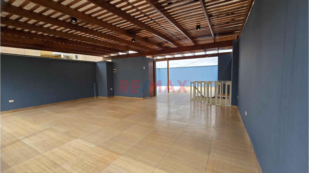 Venta Dúplex De 240M2 En San Borja Sur - 13