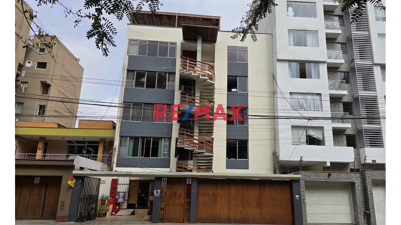 Venta Dúplex De 240M2 En San Borja Sur - 1