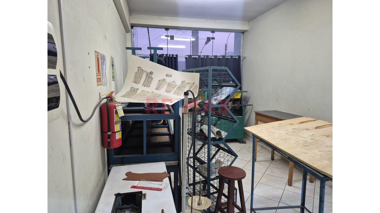 Local En Venta En Zona Comercial Del Distrito De San Martin De Porres — foto 3