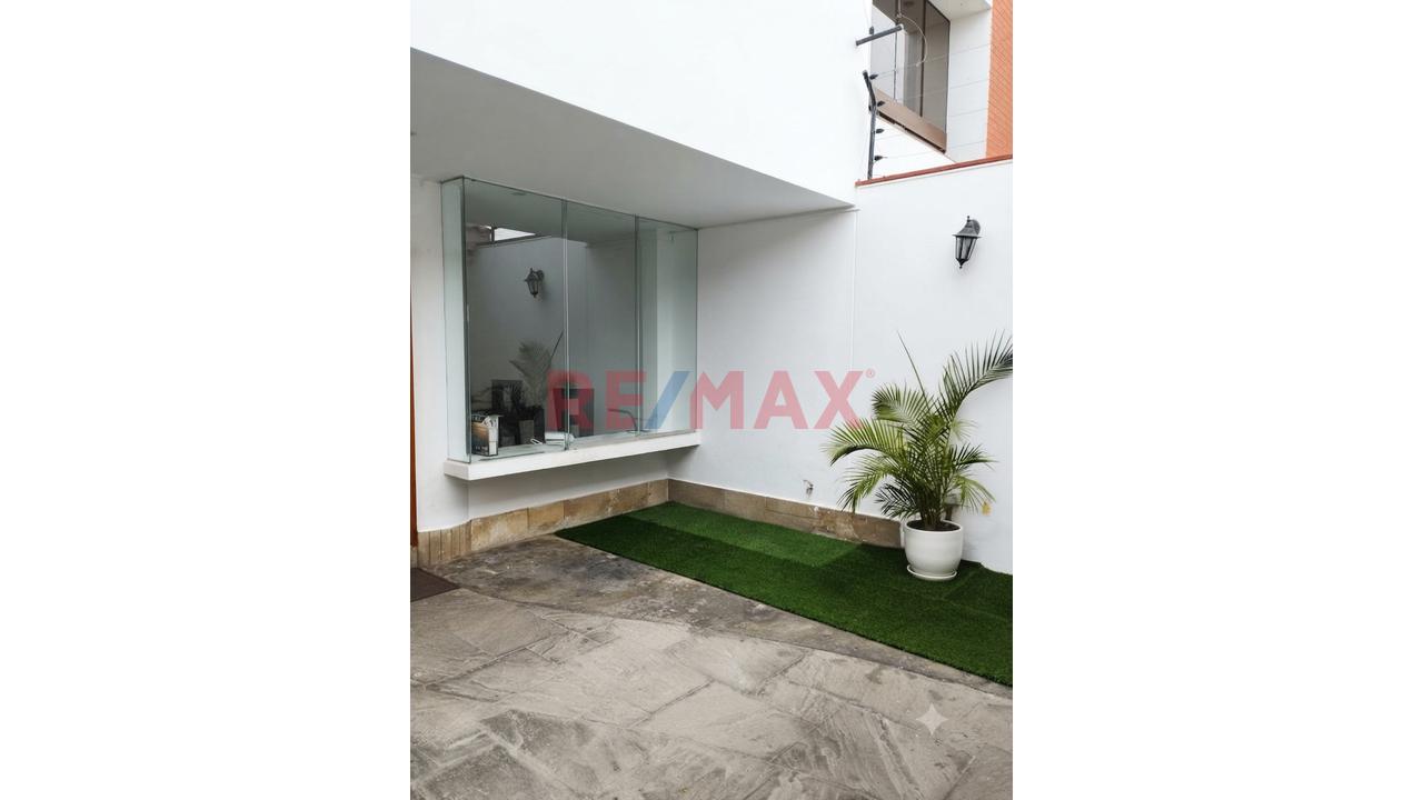 Venta De Hermosa Casa En Los Cedros De Villa - 3