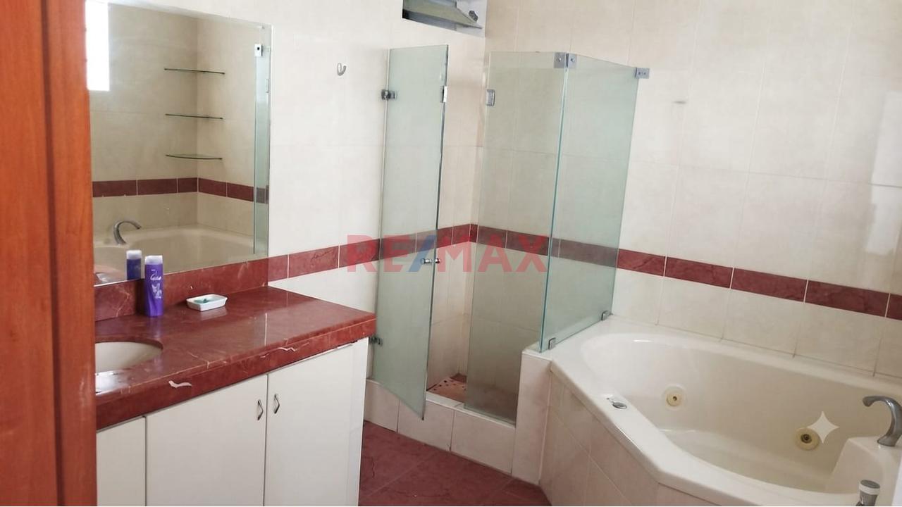 Venta De Hermosa Casa En Los Cedros De Villa - 16