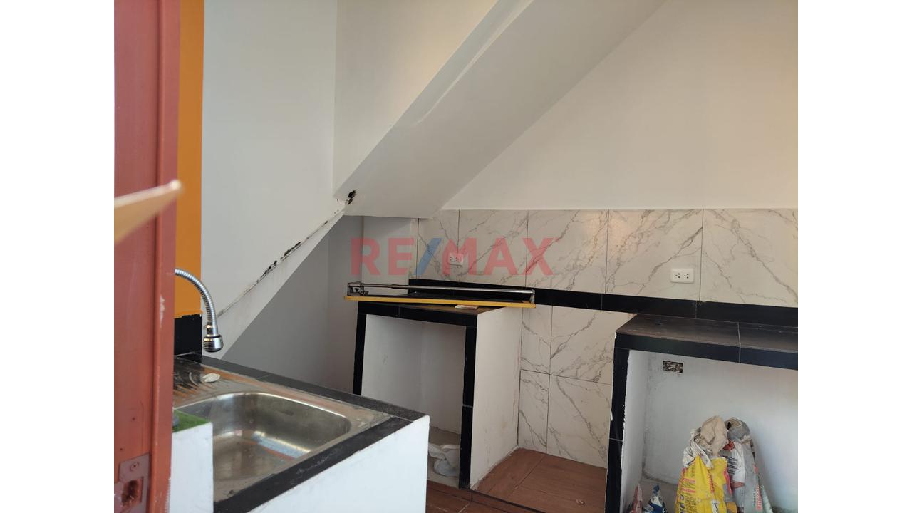 Venta De Casa De Estreno - 13