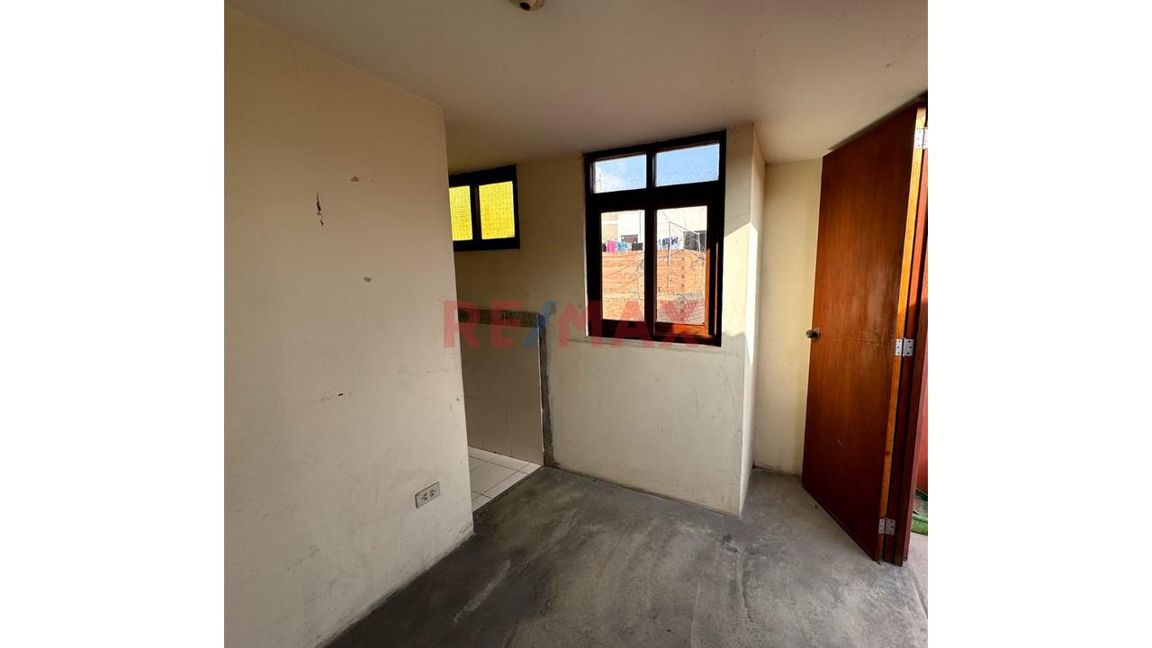 Oportunidad Única Venta De Departamento Dúplex , Ubicado En El Cercado De Lima Límite Con Pueblo Libre — foto 5