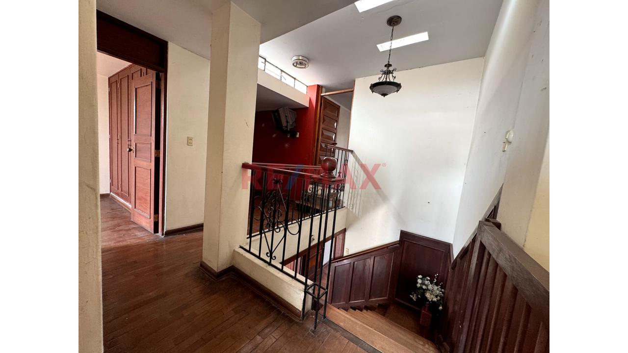 Oportunidad Única Venta De Departamento Dúplex , Ubicado En El Cercado De Lima Límite Con Pueblo Libre — foto 15