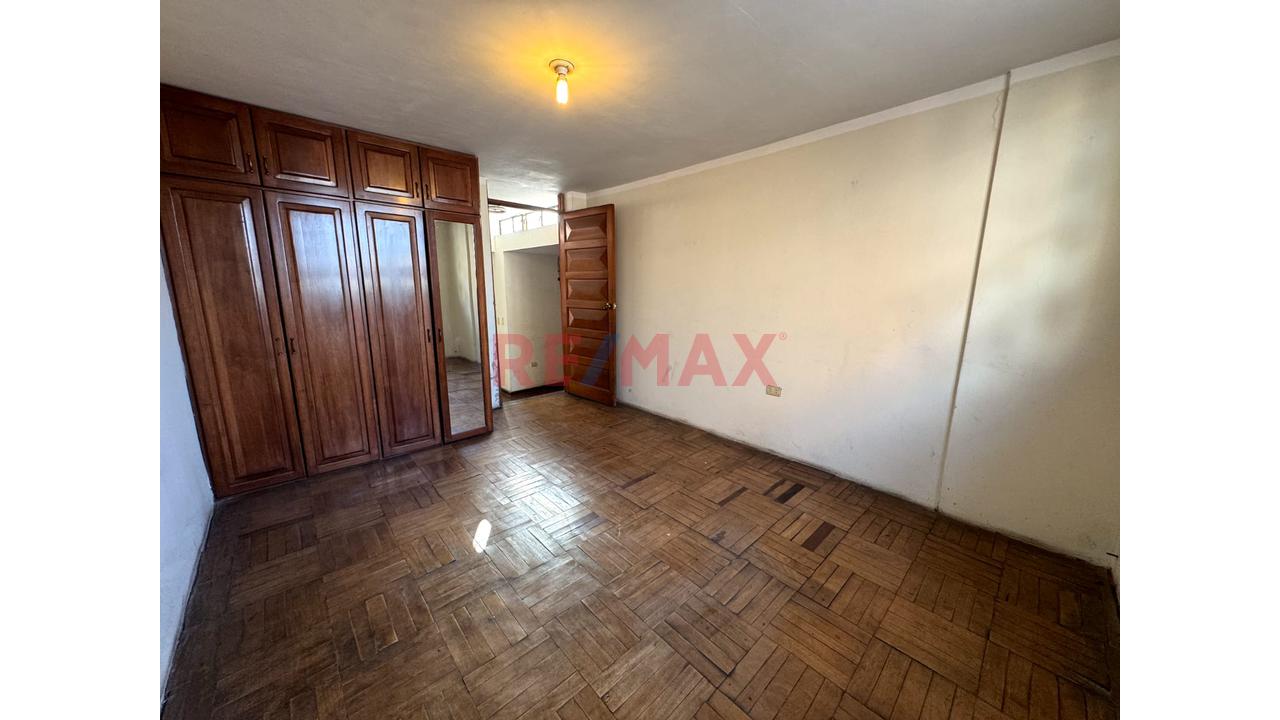 Oportunidad Única Venta De Departamento Dúplex , Ubicado En El Cercado De Lima Límite Con Pueblo Libre — foto 13