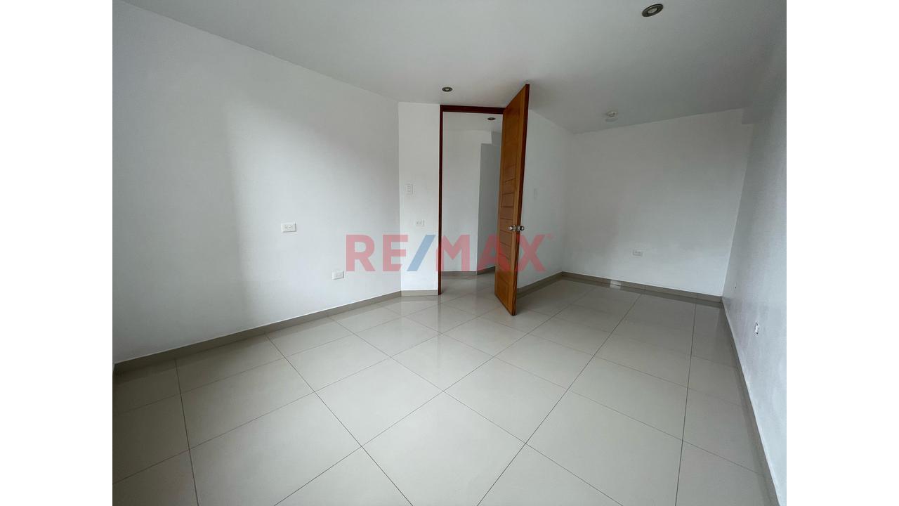 Se Alquila Departamento Dos Dormitorios En Vipol Callao - 18