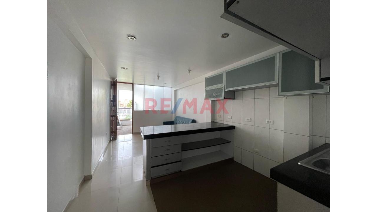 Se Alquila Departamento Dos Dormitorios En Vipol Callao - 11