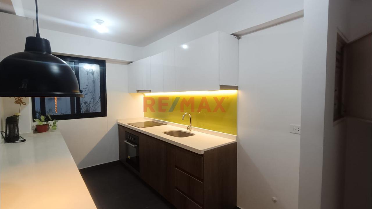 Alquilo Lindo  Departamento En San Isidro -Centro Financiero-Edificio Momentum — foto 3