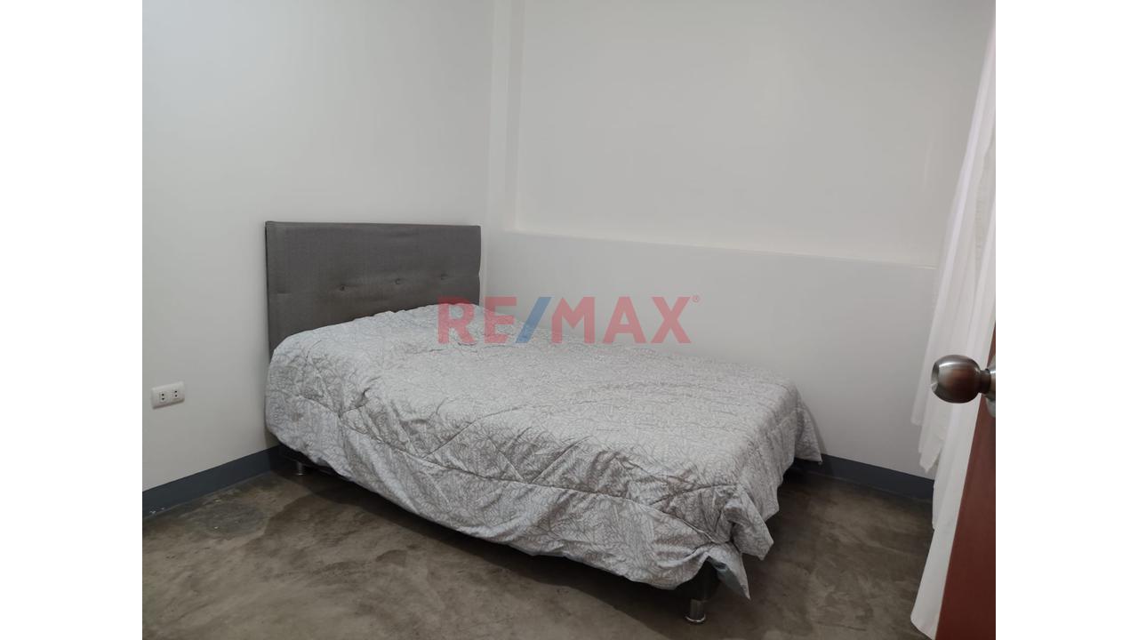 Alquiler De Acogedor Departamento En San Martin De Porres — foto 6