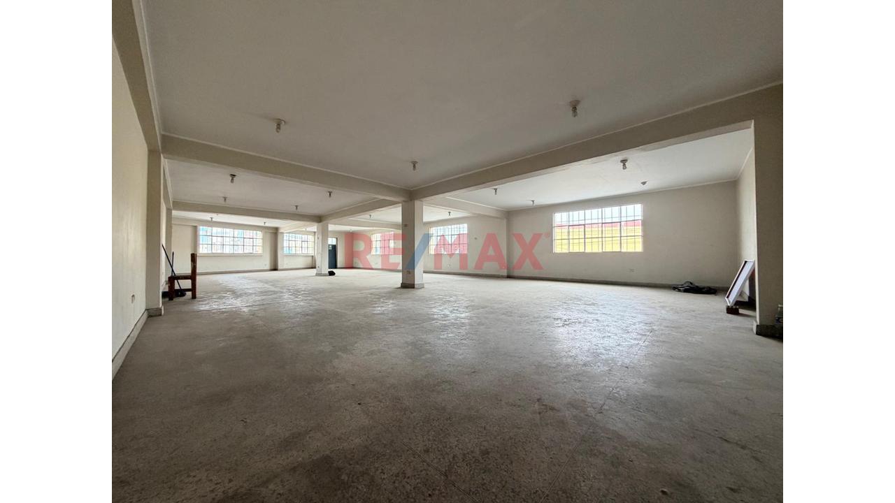 Alquilo Local De 160 M² En Segundo Piso Para Oficina O Almacén – Smp — foto 7