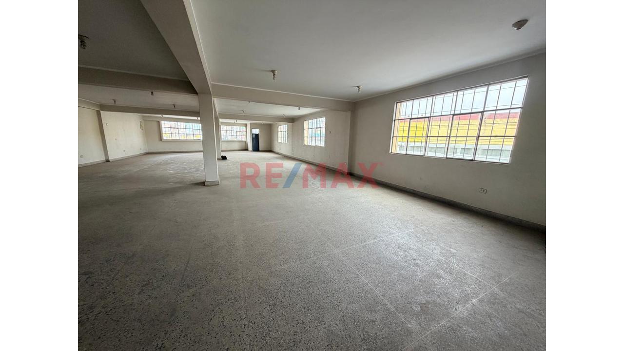 Alquilo Local De 160 M² En Segundo Piso Para Oficina O Almacén – Smp — foto 3