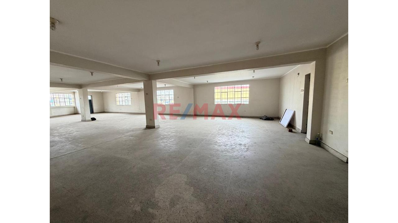 Alquilo Local De 160 M² En Segundo Piso Para Oficina O Almacén – Smp — foto 15