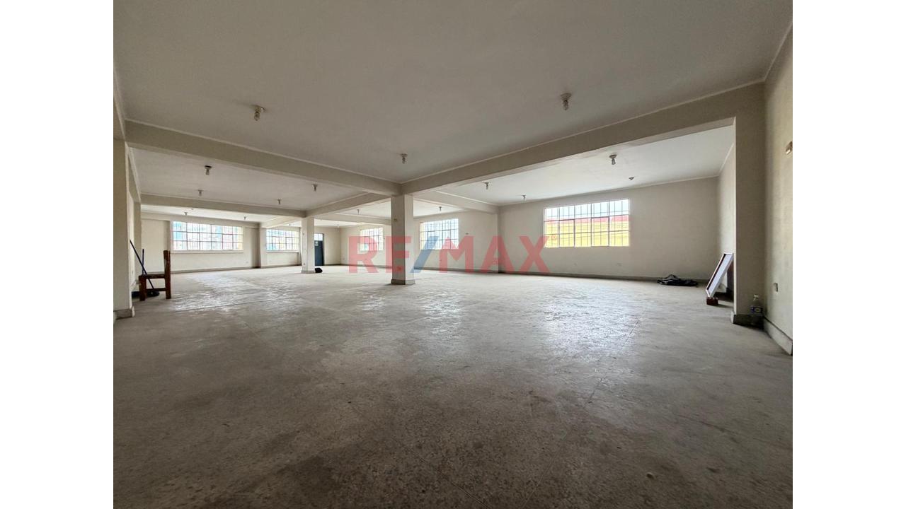 Alquilo Local De 160 M² En Segundo Piso Para Oficina O Almacén – Smp — foto 4