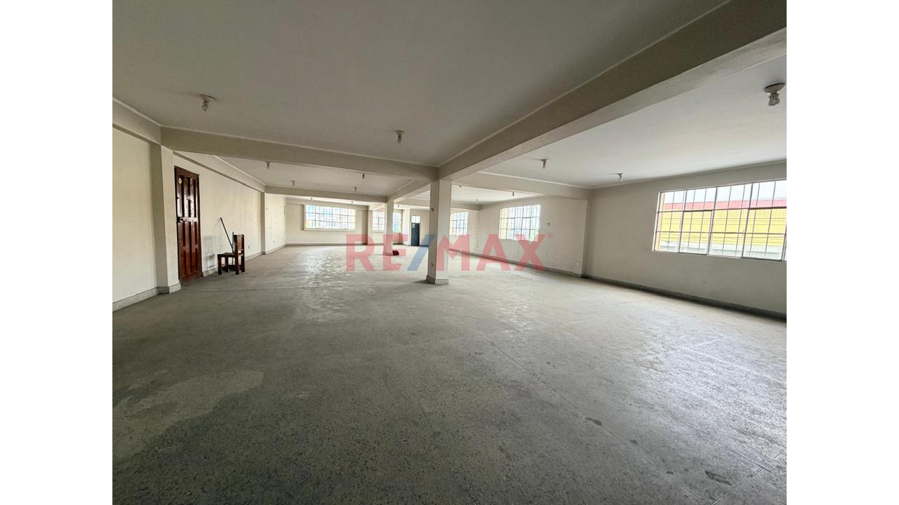 Alquilo Local De 160 M² En Segundo Piso Para Oficina O Almacén – Smp — foto 5