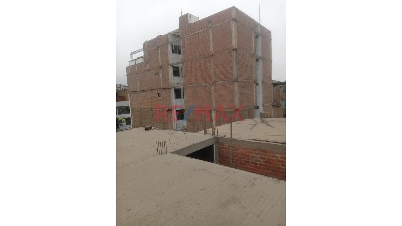 🏡✨ ¡Construye El Departamento De Tus Sueños! Aires De 138 M² En Excelente Ubicación Cerca A Estacion Los Postes S.J.L ✨🏡 - 5