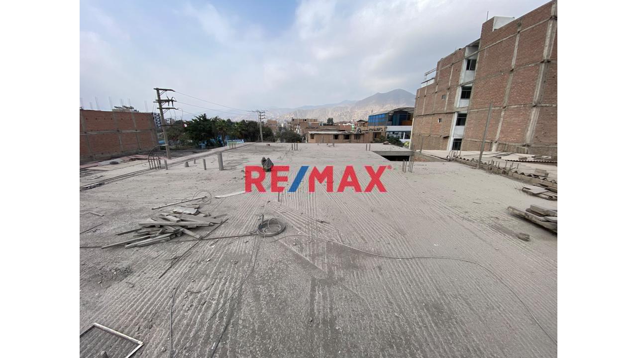 🏡✨ ¡Construye El Departamento De Tus Sueños! Aires De 138 M² En Excelente Ubicación Cerca A Estacion Los Postes S.J.L ✨🏡 - 1