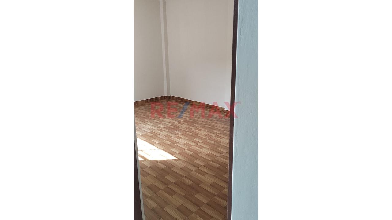 Departamento de 3 dormitorios y 1 baños ubicado en Los Olivos Departamento de 3 dormitorios y 1 baños ubicado en Los Olivos