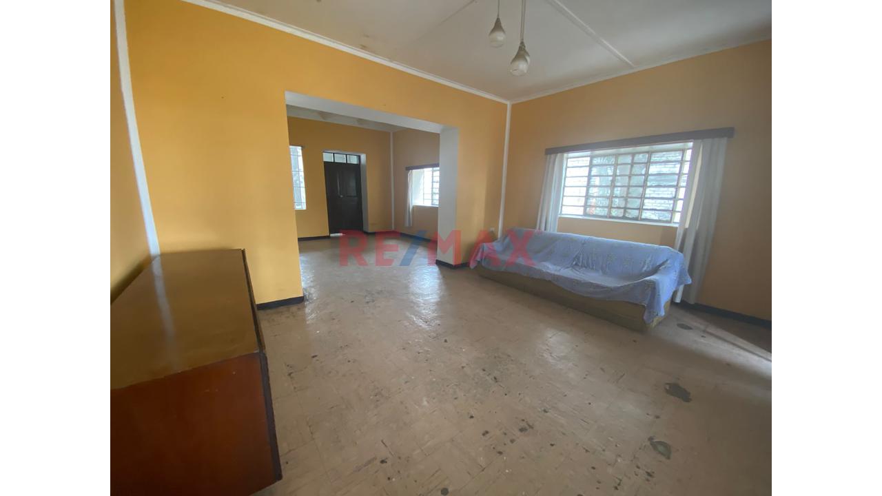 Venta De Casa En Laredo - 3