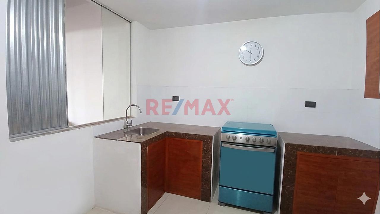 En Venta Casa De 4 Pisos Con 2 Minis Departamentos Y 1 Duplex - 8
